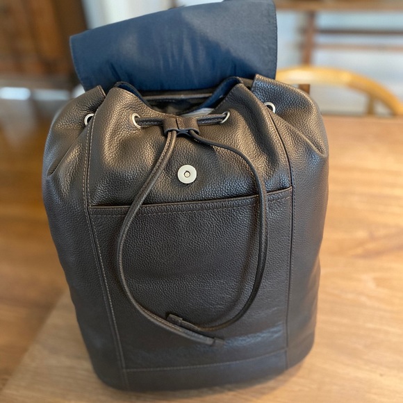 New w/tags Cole Haan leather backpack - Picture 5 of 8